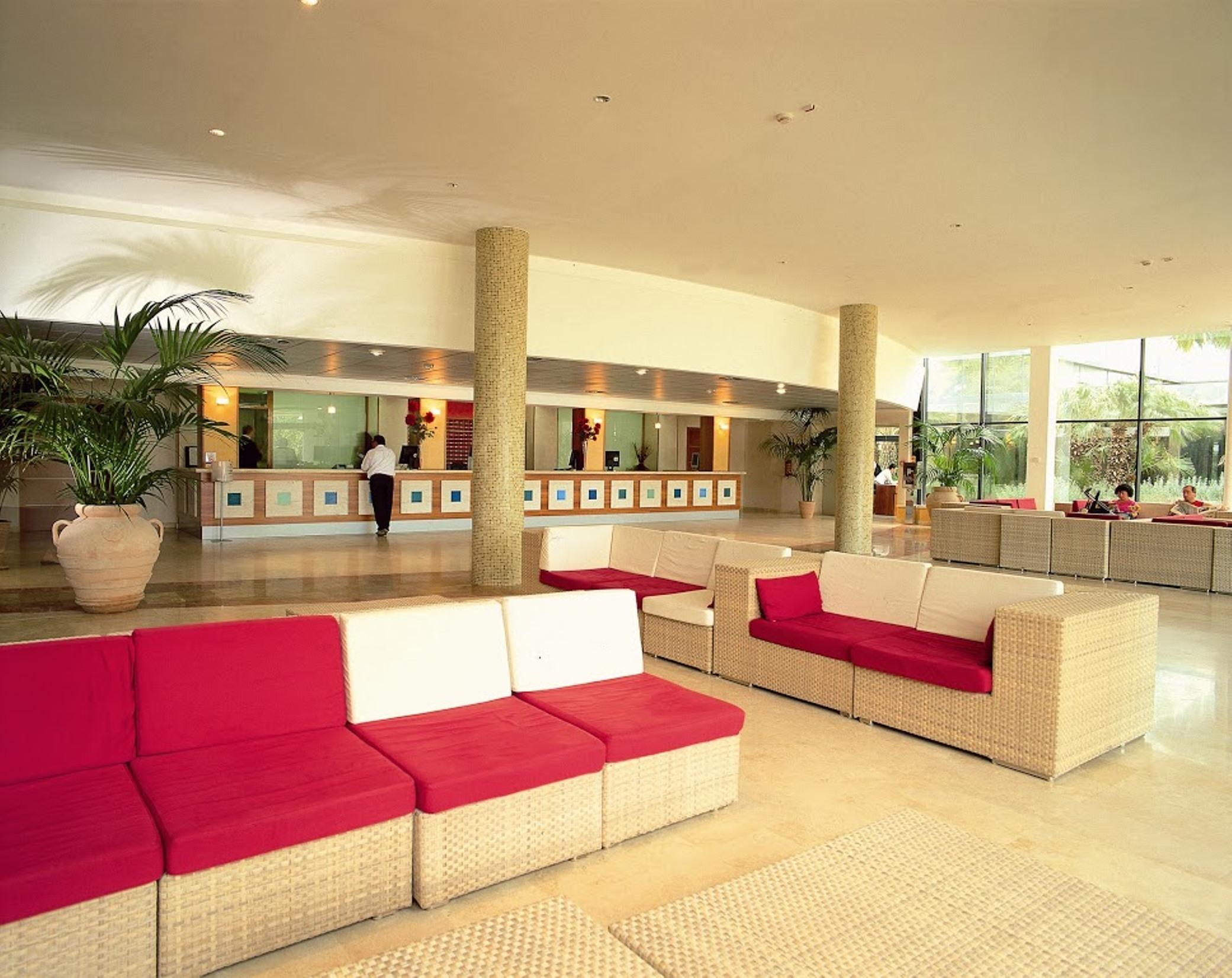 Granserena Hotel Torre Canne Extérieur photo