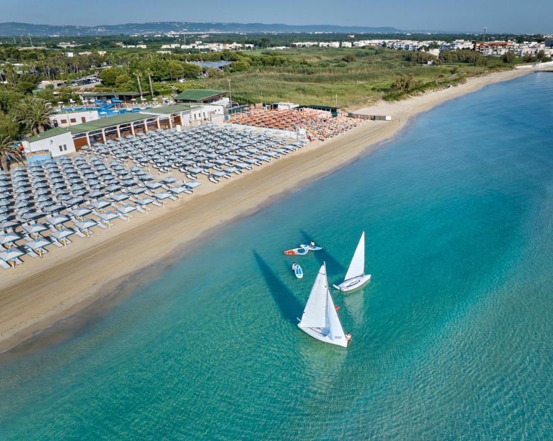 Granserena Hotel Torre Canne Extérieur photo
