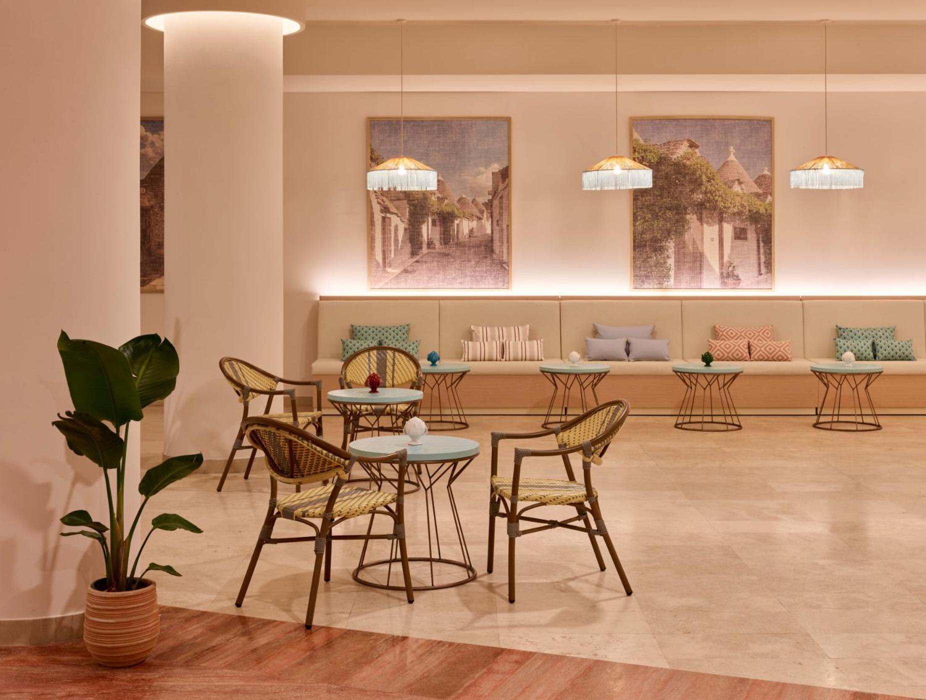 Granserena Hotel Torre Canne Extérieur photo